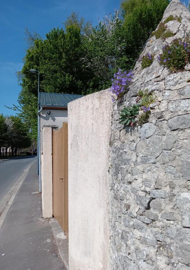 Maison de ville ( à la campagne) Bayeux Exterior foto